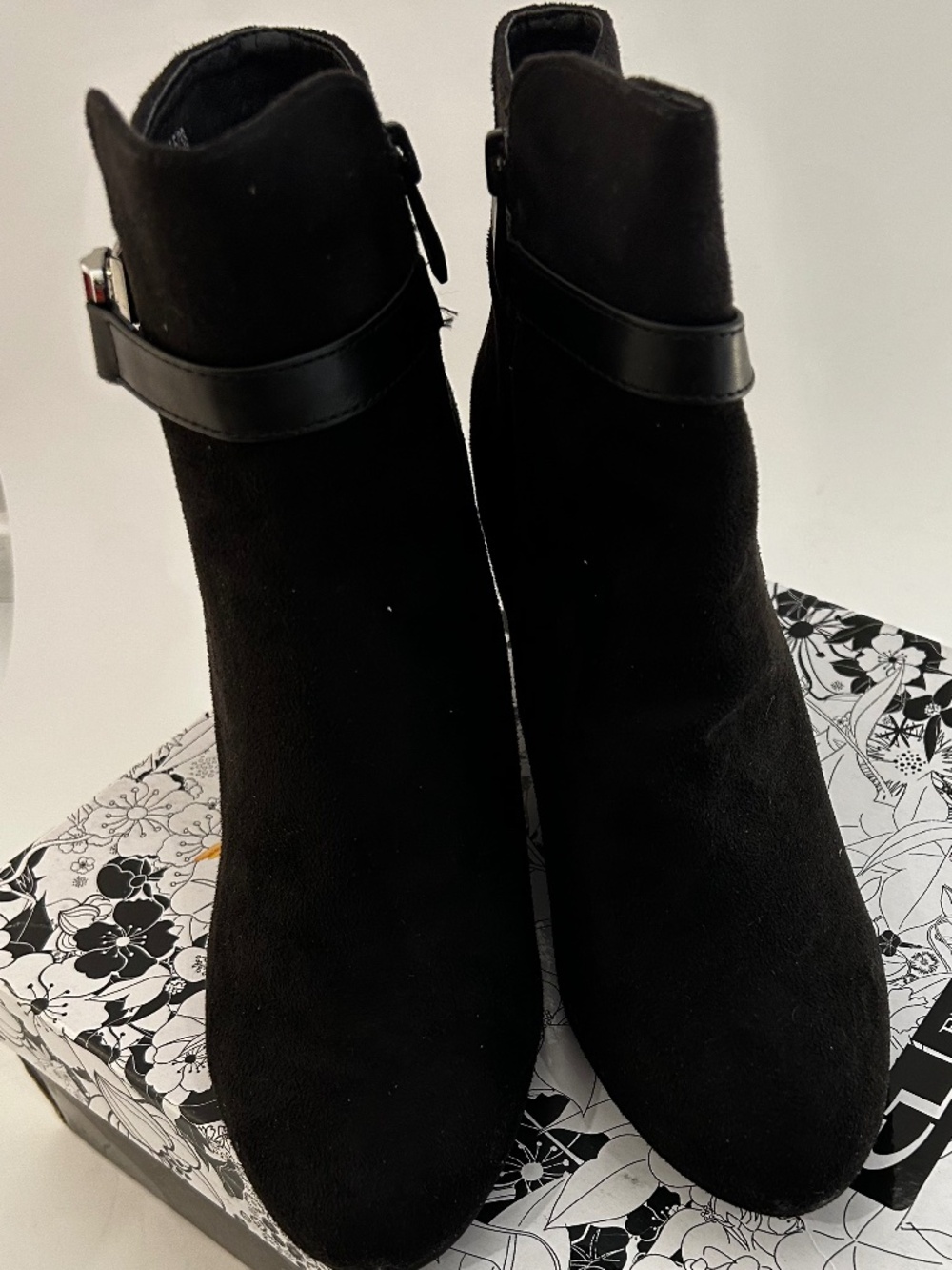CL by Laundry Victoria Black Suede Ankle Booties – Size 7.5 – NIB (small heel sc